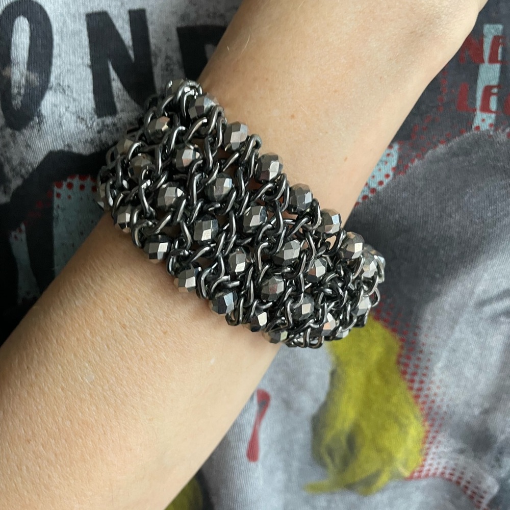 Sparkly Black/Gray Sparkly Beaded Chunky Quality Stretch Bracelet.